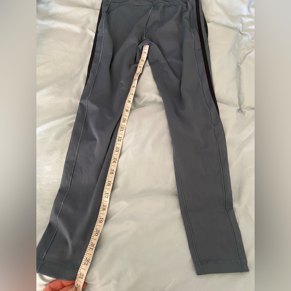 Adidas high waisted leggings - Picture 3 of 4